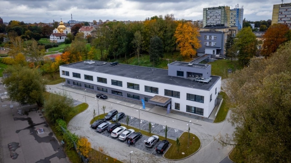 źródło: https://www.wzp.pl/biuro-prasowe/biuro-prasowe/aktualnosci/koszalin-ma-nowoczesne-centrum-opieki-dlugoterminowej-powstalo-w-specjalistycznym-zespole-gruzlicy-i