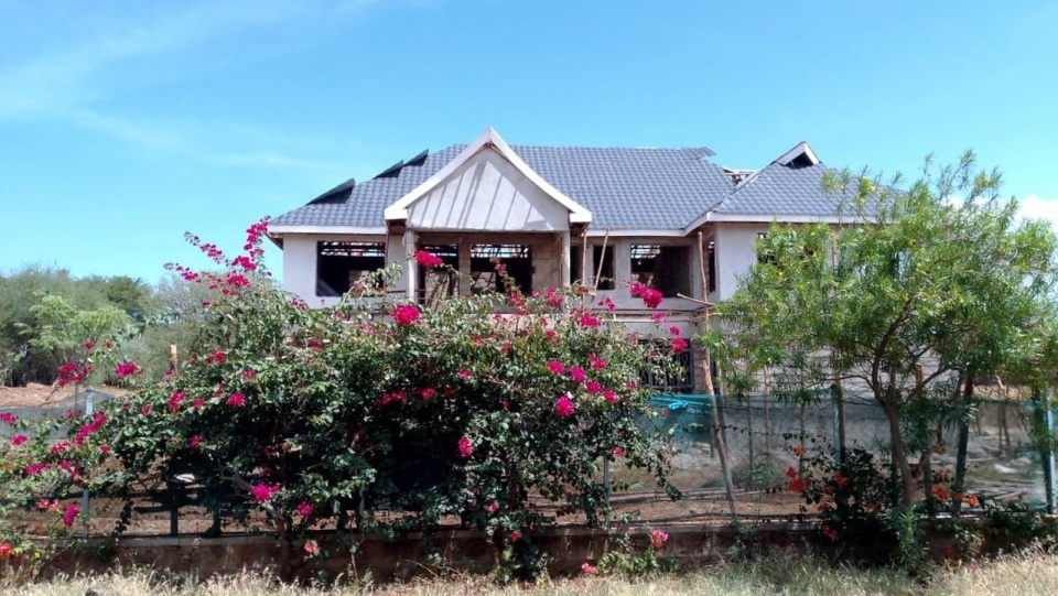 źródło: https://www.misjomat.org/polski-dom-katolicki-w-isiolo-kenia