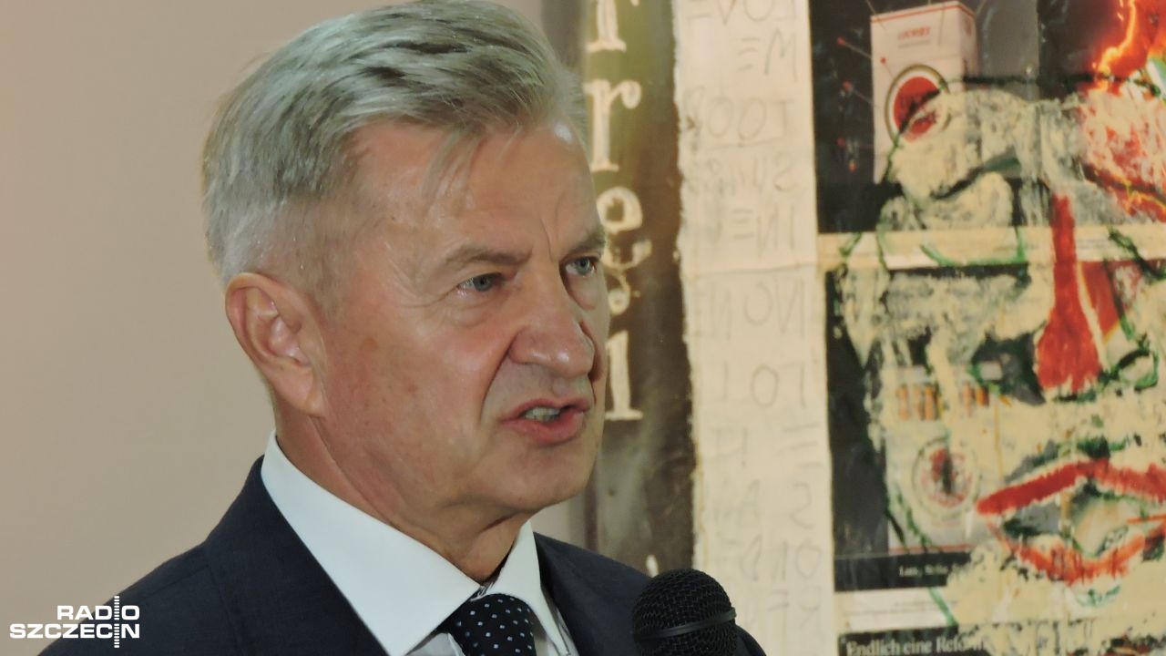 Wiceminister obrony narodowej Stanisław Wziątek powiedział, że trzeba dać samorządom narzędzia do skutecznej obrony.