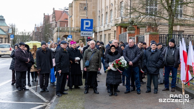 Fot. Robert Stachnik [Radio Szczecin] Obchody rocznicowe strajku w Stoczni Szczecińskiej [WIDEO, ZDJĘCIA]
