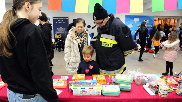 Fot. Marcin Kokolus [Radio Szczecin] Dzień w roli burmistrza czy strażaka? Wielka licytacja w Pyrzycach [ZDJĘCIA]