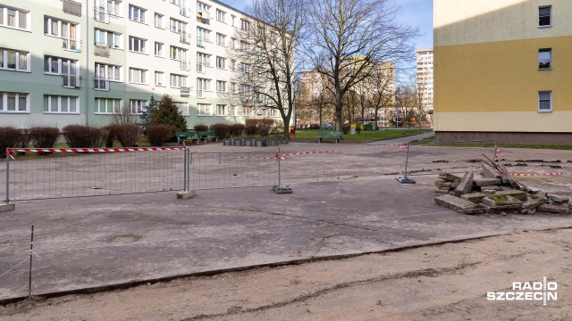 Fot. Robert Stachnik [Radio Szczecin] Nie będzie nowego parkingu na szczecińskich Pomorzanach [WIDEO, ZDJĘCIA]