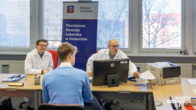 Fot. Robert Stachnik [Radio Szczecin] Ruszyła kwalifikacja wojskowa w regionie. Wezwanych ponad 10 tys. osób [WIDEO, ZDJĘCIA]