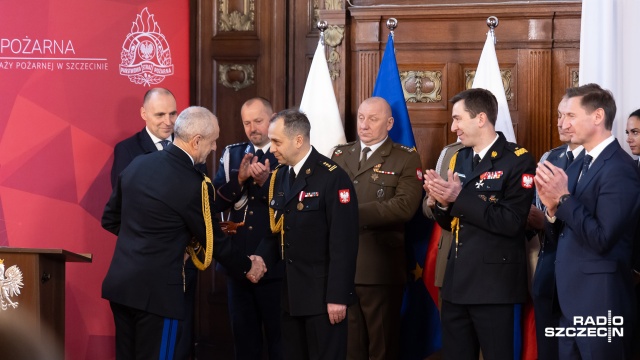 Fot. Robert Stachnik [Radio Szczecin] Nowy zachodniopomorski komendant PSP oficjalnie powołany