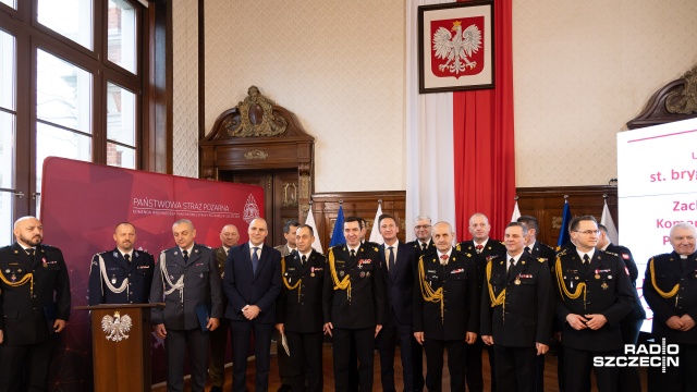 Fot. Robert Stachnik [Radio Szczecin] Nowy zachodniopomorski komendant PSP oficjalnie powołany