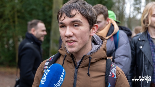 Fot. Robert Stachnik [Radio Szczecin] Obchody powstania Armii Krajowej na Cmentarzu Centralnym [ZDJĘCIA]