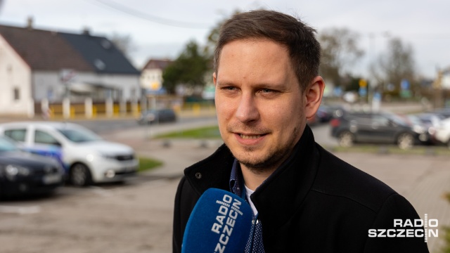 Fot. Robert Stachnik [Radio Szczecin] Wenecja w Kościnie? Droga po deszczach zmienia się w rzekę [WIDEO, ZDJĘCIA]