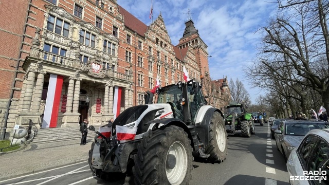 Fot. Robert Stachnik [Radio Szczecin] Rolniczy protest. Na jakich drogach blokady w regionie? [AKTUALIZACJA, WIDEO, ZDJĘCIA]