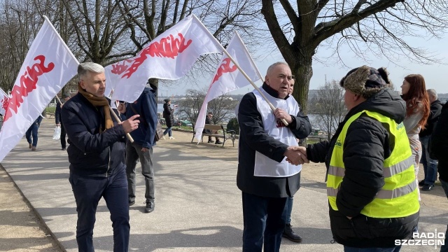 Fot. Robert Stachnik [Radio Szczecin] Rolniczy protest. Na jakich drogach blokady w regionie? [AKTUALIZACJA, WIDEO, ZDJĘCIA]