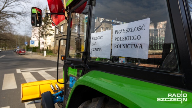 Fot. Robert Stachnik [Radio Szczecin] Rolniczy protest. Na jakich drogach blokady w regionie? [AKTUALIZACJA, WIDEO, ZDJĘCIA]
