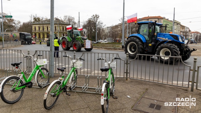 Fot. Robert Stachnik [Radio Szczecin] Rolniczy protest. Na jakich drogach blokady w regionie? [AKTUALIZACJA, WIDEO, ZDJĘCIA]