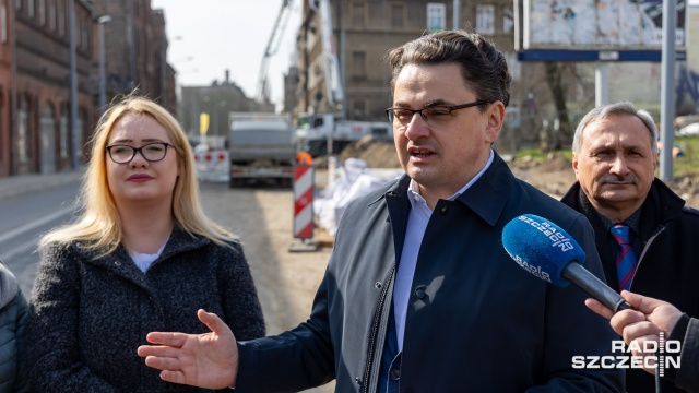 Fot. Robert Stachnik [Radio Szczecin] Remont Kolumba w optyce radnych PiS [ZDJĘCIA]