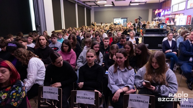 Fot. Robert Stachnik [Radio Szczecin] Spektakl o problemach ważnych dla młodych ludzi. "Chciałabym, żeby rodzice też to oglądali" [WIDEO, ZDJĘCIA]