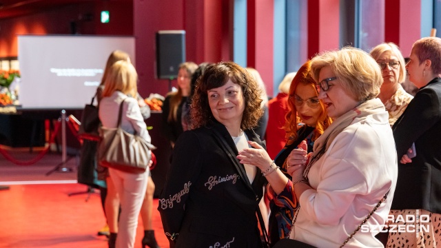 Fot. Robert Stachnik [Radio Szczecin] Rak zwyczajnie - wystawa fotografii w Teatrze Polskim [ZDJĘCIA]