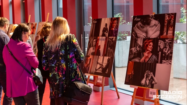 Fot. Robert Stachnik [Radio Szczecin] Rak zwyczajnie - wystawa fotografii w Teatrze Polskim [ZDJĘCIA]