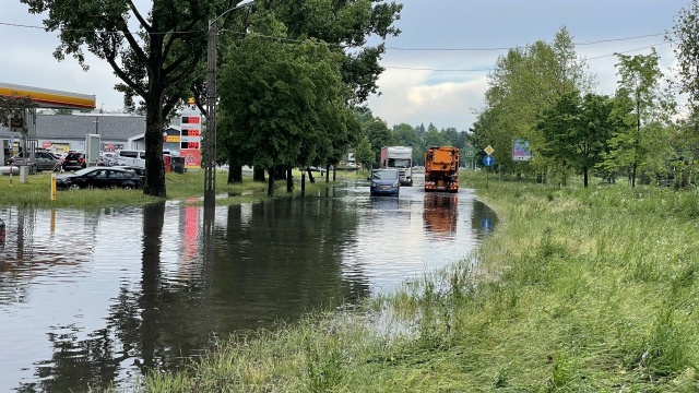 Fot. Robert Stachnik [Radio Szczecin] Setki interwencji strażaków. Alert IMGW [ZDJĘCIA, AKTUALIZACJA]