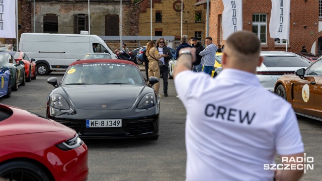 Fot. Robert Stachnik [Radio Szczecin] Klasyki Porsche wyruszyły w podróż przez Polskę [WIDEO, ZDJĘCIA]