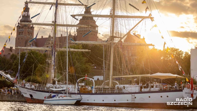 The Tall Ships Races 2024 Fot. Robert Stachnik [Radio Szczecin] Korki również na Odrze. Ale spokojnie - bez kolizji [WIDEO, ZDJĘCIA]