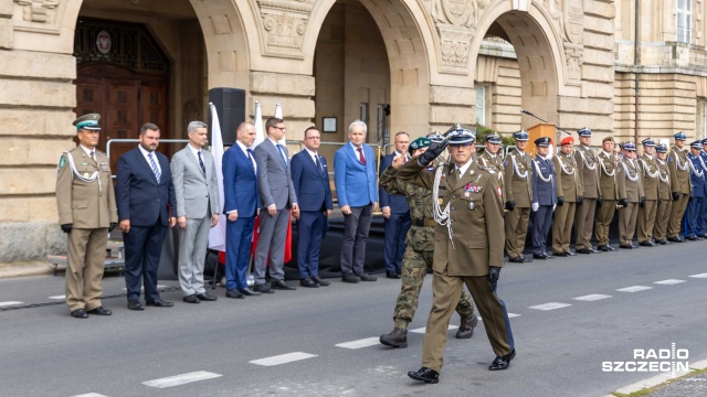 Fot. Robert Stachnik [Radio Szczecin] "Wszystkie te mundury, które nas dzisiaj otaczają, są gwarancją naszego bezpieczeństwa" [WIDEO, ZDJĘCIA]