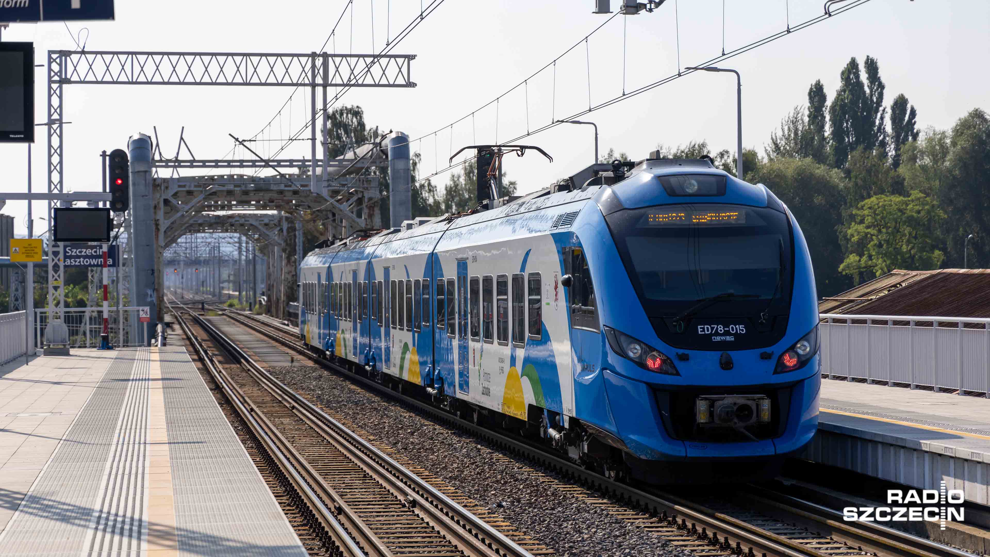 Pasażerowie Polregio pojadą w niedzielę pociągami za darmo albo za złotówkę. To z okazji Dnia bez Samochodu.