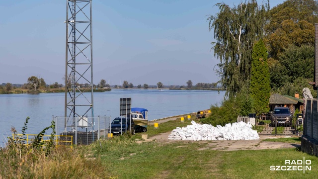 Widuchowa. Fot. Robert Stachnik [Radio Szczecin] Powiat gryfiński szykuje się na falę powodziową [ZDJĘCIA]