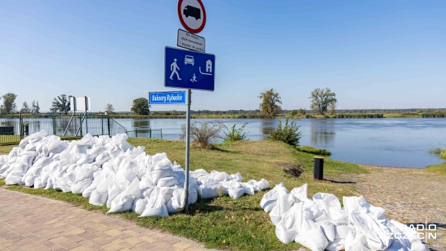 Widuchowa. Fot. Robert Stachnik [Radio Szczecin] Powiat gryfiński szykuje się na falę powodziową [ZDJĘCIA]