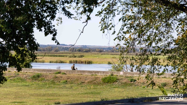 Krajnik DOlny. Fot. Robert Stachnik [Radio Szczecin] Powiat gryfiński szykuje się na falę powodziową [ZDJĘCIA]