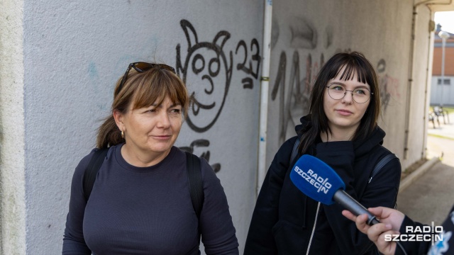 Fot. Robert Stachnik [Radio Szczecin] Gryfino w oczekiwaniu na falę. Terytorialsi pomagają [WIDEO, ZDJĘCIA]