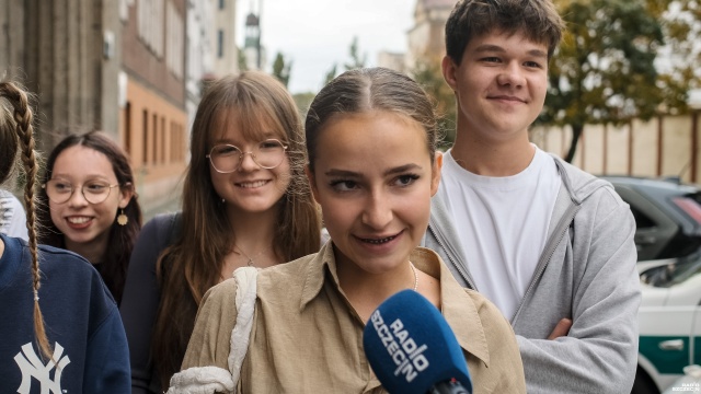 Fot. Wojciech Ochrymiuk [Radio Szczecin] "Czemó", "azbest" i "sigma". Młodzi szczecinianie typują Młodzieżowe Słowo Roku [WIDEO, ZDJĘCIA]