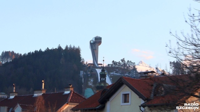 Austriak Jan Hoerl (267,5 pkt.) zwyciężył w konkursie Turniej Czterech Skoczni w Innsbrucku zaliczanego do Pucharu Świata w skokach narciarskich.