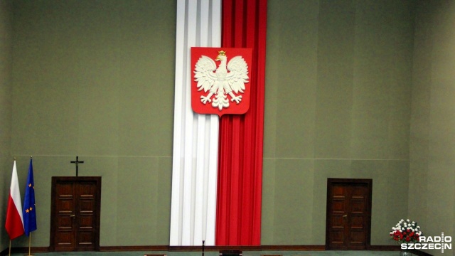 Zaplanowane na ten tydzień posiedzenia Sejmu przeniesiono na przyszły wtorek (16 stycznia). Poinformował o tym marszałek Sejmu Szymon Hołownia.