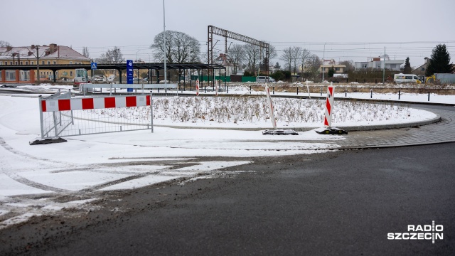 Przejazd ulicą Siedlecką w Policach od soboty według nowej organizacji ruchu. Chodzi o okolice stadionu i dworca PKP.