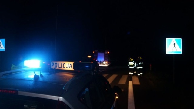 Autokar z pasażerami z Ukrainy wypadł z drogi w Wisznicach w powiecie bialskim na drodze wojewódzkiej 812. Osiem osób trafiło do szpitali w Białej Podlaskiej, Radzyniu i Parczewie.