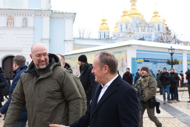 Polska przekaże Ukrainie kolejny pakiet pomocy wojskowej. Mówił o tym w Kijowie szef ukraińskiego rządu Denys Szmyhal po rozmowach z premierem.