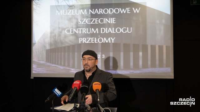 Już prawie czterystu darczyńców wzbogaciło zbiory Centrum Dialogu Przełomy.