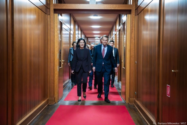 Ministrowie spraw zagranicznych Polski i Niemiec zapowiedzieli nowy rozdział w polsko-niemieckich relacjach.