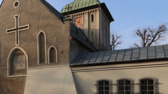 Kantata Dekalog zabrzmi w sobotę w parafii salezjanów na szczecińskich Gumieńcach. W kościele wystąpi ponad 100 chórzystów. Projekt Dekalog powstał w ubiegłym roku w diecezji koszalińsko-kołobrzeskiej. Dziś premiera w Szczecinie.