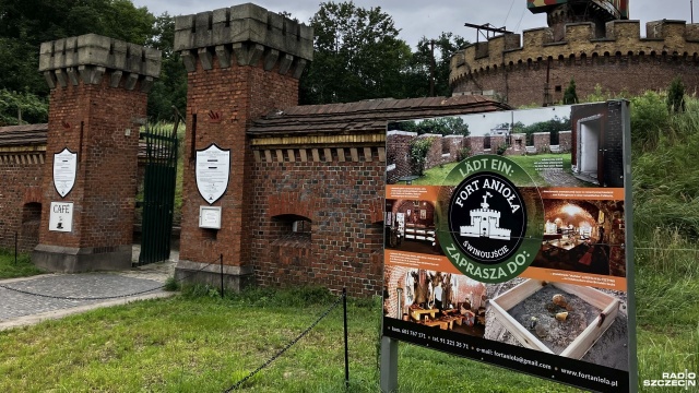 Nocne zwiedzanie maszynowni promu Karsibór, zabytkowej wieży i większości historycznych obiektów na terenie miasta - tak sobotnia Noc Muzeów będzie wyglądała w Świnoujściu.