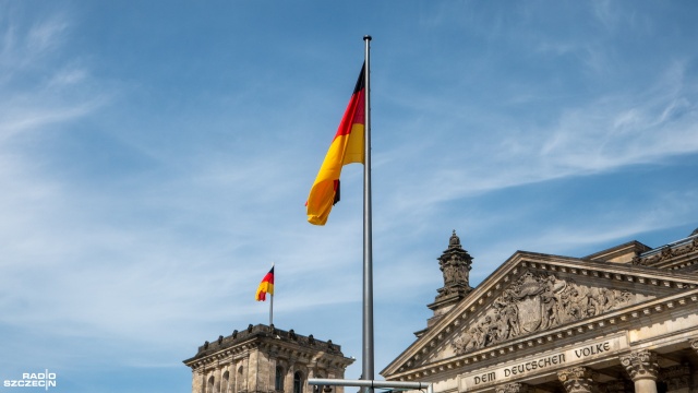 Po zamachu w Mannheim policja i politycy w Hesji chcą wprowadzenia stref z zakazem wnoszenia noży. Dwa tygodnie temu islamista zabił policjanta i ranił pięć osób. Temat wrócił dziś też do Bundestagu.