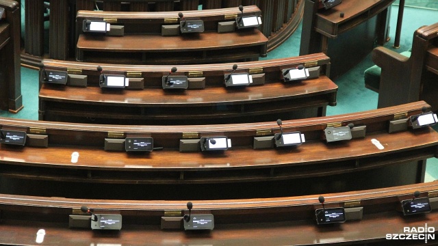 O 10 rozpocznie się dwudniowe posiedzenie Sejmu. Izba przeprowadzi między innymi drugie czytanie poselskiego projektu nowelizacji Kodeksu karnego, który zakłada zniesienie kary więzienia za przeprowadzenie lub pomoc w przerwaniu ciąży.
