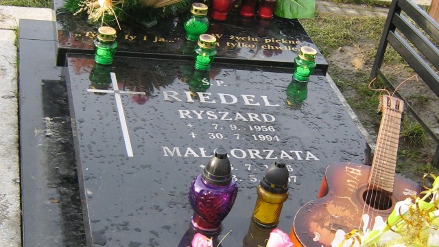 30 lipca 1994 roku zmarł Ryszard Riedel, wokalista i autor tekstów grupy rockowej Dżem. Miał 38 lat.