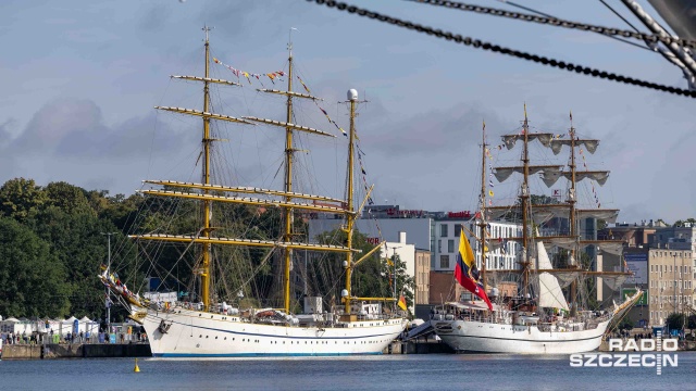 Trwa drugi dzień finału regat The Tall Ships Races w Szczecinie. To kolejny dzień zwiedzania jednostek, koncertów i atrakcji jak np. parady załóg.