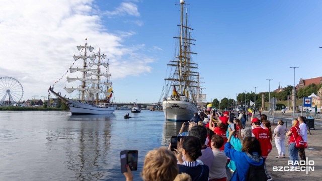 Po trzech dniach pełnych atrakcji nadszedł czas pożegnać żaglowce, które przypłynęły do Szczecina na finał The Tall Ships Races. W poniedziałek żaglowce wypłyną z Wałów Chrobrego w kierunku swoich portów macierzystych.