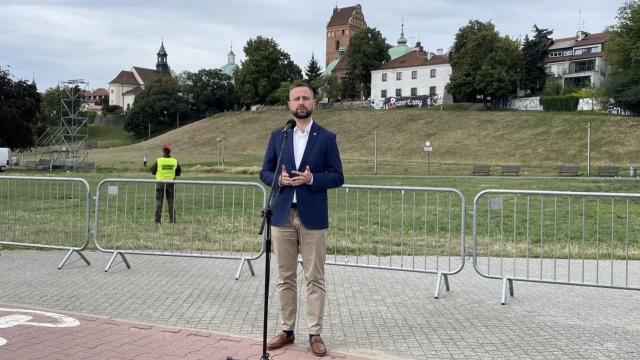 W przyszłym tygodniu podpisane zostaną kolejne umowy na zakup sprzętu dla Wojska Polskiego - zapowiedział wicepremier, minister obrony narodowej Władysław Kosiniak-Kamysz.