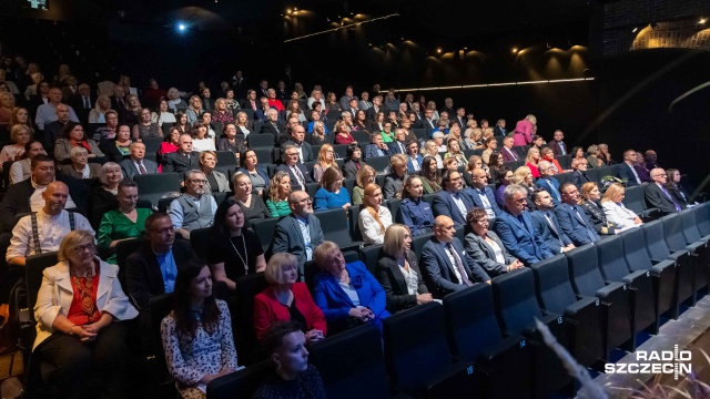 Od czasów zakończenia drugiej wojny światowej wspiera nauczycieli. Zachodniopomorskie Centrum Doskonalenia Nauczycieli w Szczecinie obchodzi 75 lat działalności.