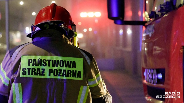 Pożar w powiecie stargardzkim. Dwie osoby zostały poszkodowane.