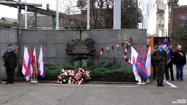 54 lata temu wiec przed szczecińską stocznią im. Adolfa Warskiego zmienił się w wielki pochód do centrum miasta. Manifestujący splądrowali i spalili siedzibę Komitetu Wojewódzkiego PZPR.