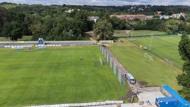 Kibice Świtu Szczecin mają powody do radości. Rada miasta przegłosowała budżet na budowę stadionu w północnej części Szczecina.