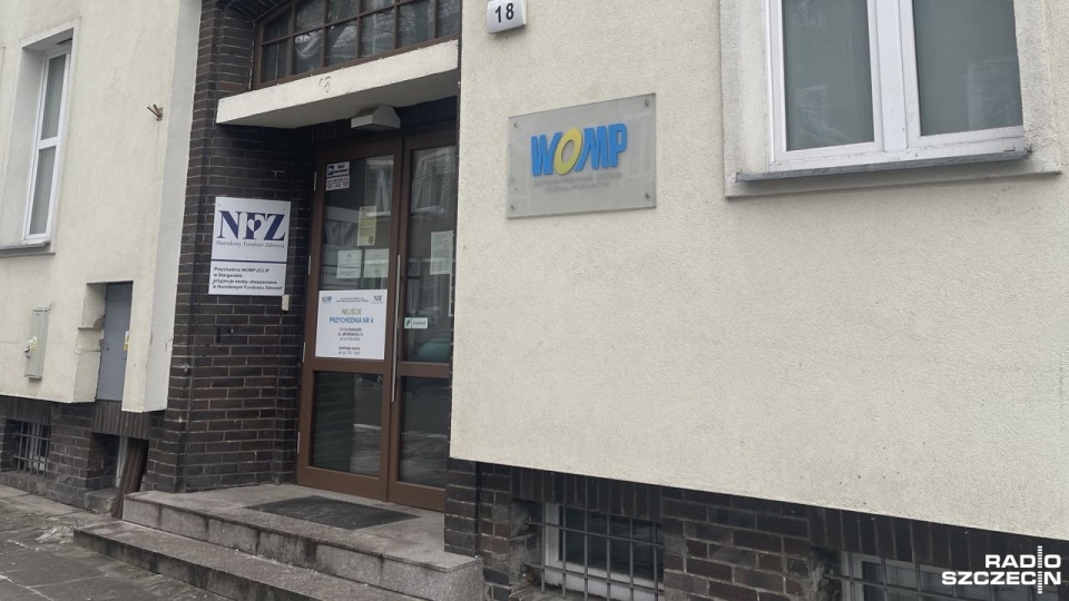 W pracowni psychologicznej otwartej w budynku przy ul. Mickiewicza 18 można uzyskać lub odnowić uprawnienia poddając się na miejscu badaniom i testom. Fot. Marek Synowiecki [Radio Szczecin]