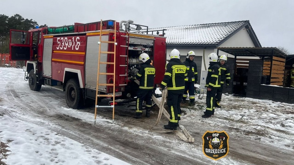 źródło: OSP Grzędzice - https://www.facebook.com/profile.php?id=100069534020102